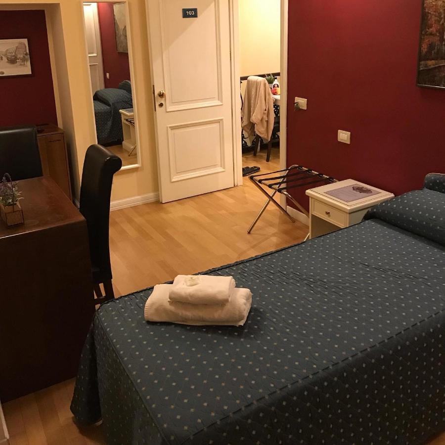 Flann O'Brien Rooms Roma Eksteriør bilde