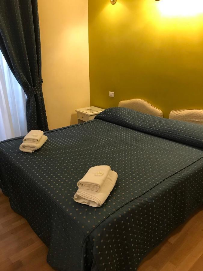 Flann O'Brien Rooms Roma Eksteriør bilde